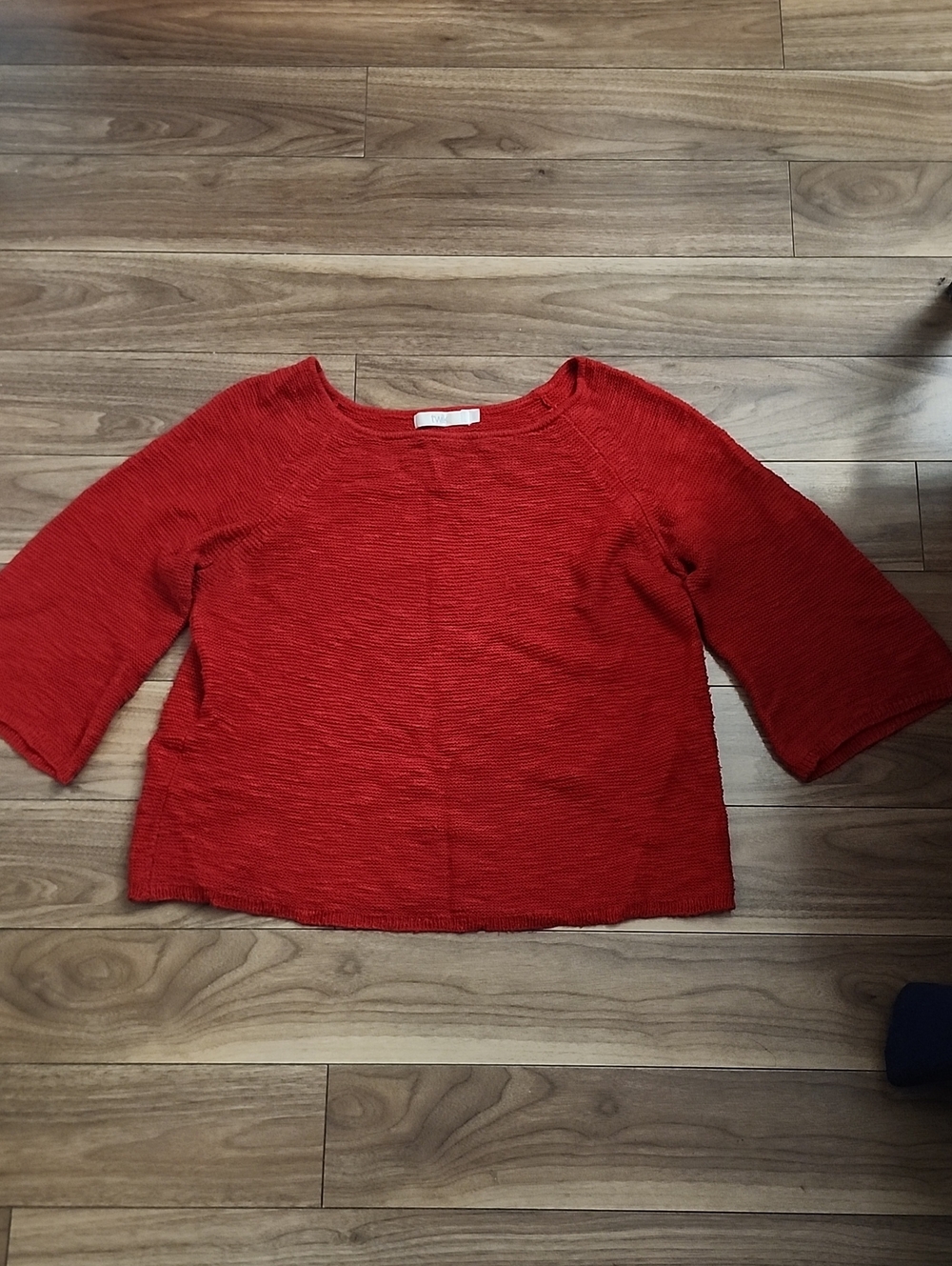 2/$18🌹 Women’s Red Textured Knit Top - Casual Boxy Pullover